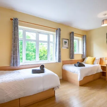18 - Superb Duplex By Shortstays 펜션 골웨이